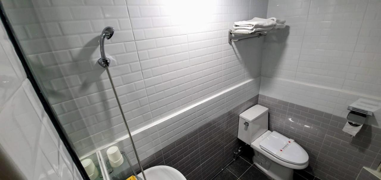 סיאול New Sun Guesthouse Myeongdong מראה חיצוני תמונה